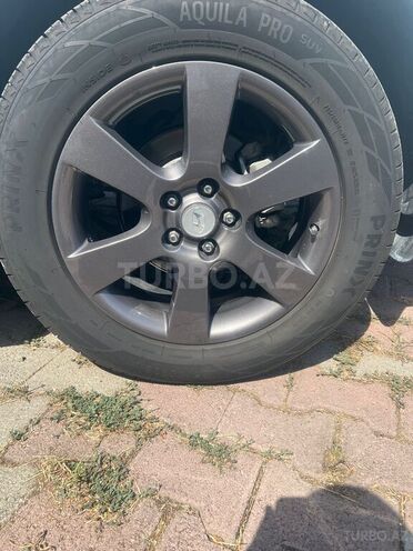 Hyundai Santa Fe-10