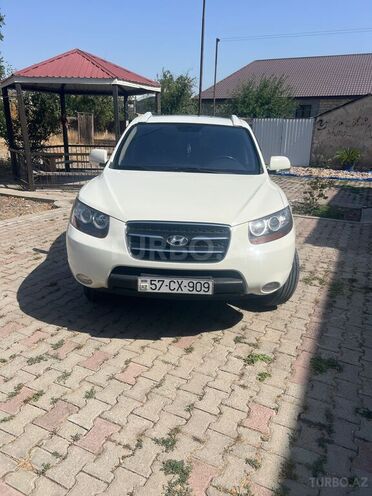 Hyundai Santa Fe-1