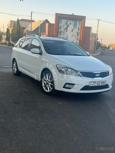 Kia Ceed 2011, 377,150 km - 1.6 l - Gəncə