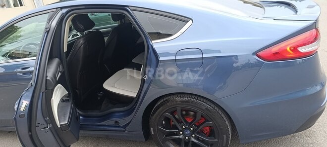 Ford Fusion (North America) 2019, 160,000 km - 2.0 l - Gəncə