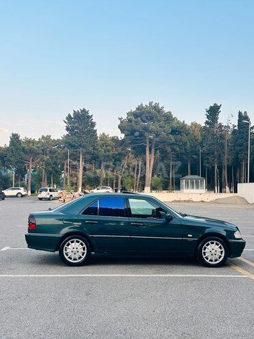 Mercedes C 200 1997, 256,605 km - 2.0 l - Sumqayıt