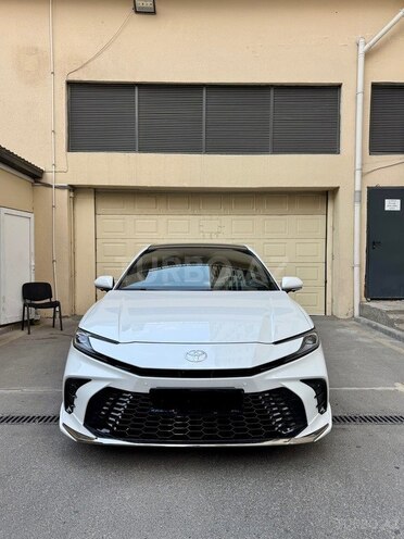Toyota Camry 2024, 4,500 km - 2.0 л - Bakı