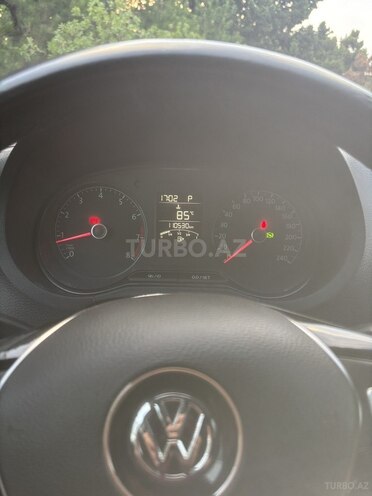 Volkswagen Polo 2018, 110,500 km - 1.6 л - Bakı
