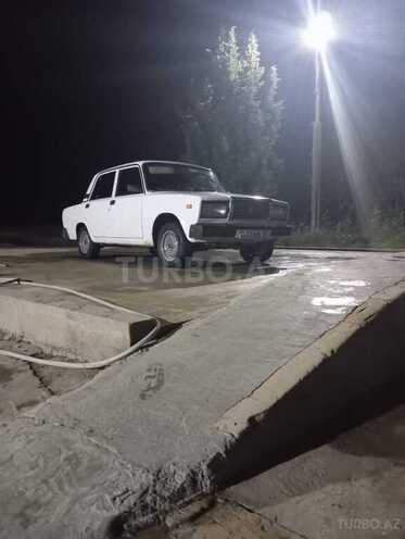 LADA (VAZ) 2107 1999, 568,000 km - 1.6 l - Salyan