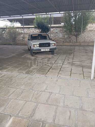 LADA (VAZ) 2107 1999, 568,000 km - 1.6 l - Salyan