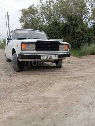LADA (VAZ) 2107 1999, 568,000 km - 1.6 l - Salyan