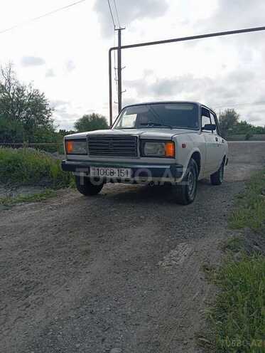 LADA (VAZ) 2107 1999, 568,000 km - 1.6 l - Salyan