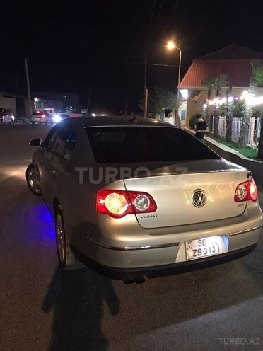 Volkswagen Passat 2008, 240,000 km - 2.0 l - Bakı