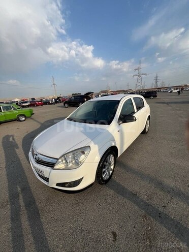 Opel Astra 2009, 393,379 km - 1.4 l - Bakı