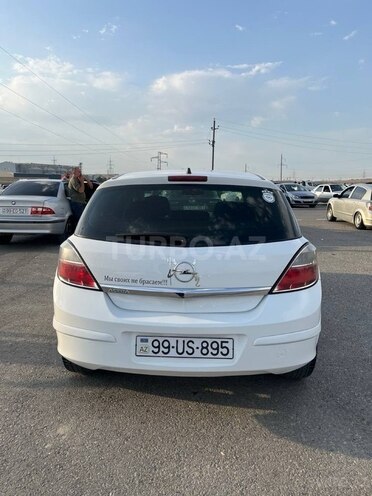 Opel Astra 2009, 393,379 km - 1.4 l - Bakı