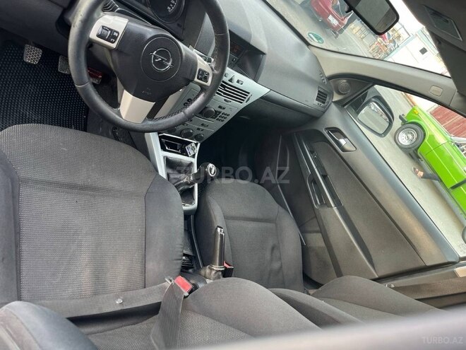 Opel Astra 2009, 393,379 km - 1.4 l - Bakı