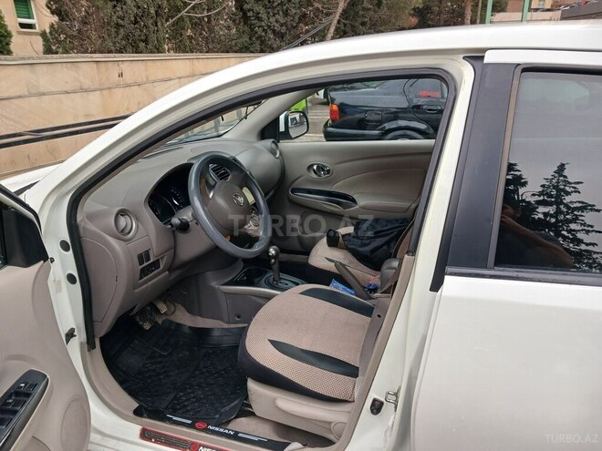 Nissan Sunny 2012, 318,000 km - 1.5 l - Bakı