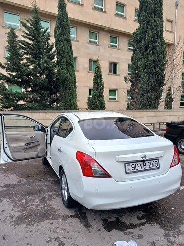Nissan Sunny 2012, 318,000 km - 1.5 l - Bakı
