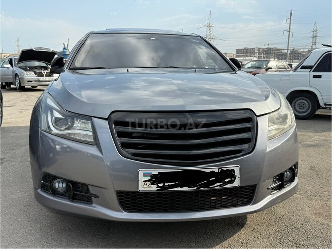 Chevrolet Cruze 2014, 270,000 km - 1.8 l - Masallı
