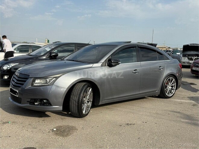 Chevrolet Cruze 2014, 270,000 km - 1.8 l - Masallı