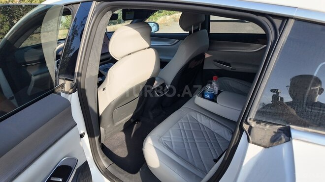 Changan Qiyuan A07 2023, 10,300 km - 1.5 l - Bakı