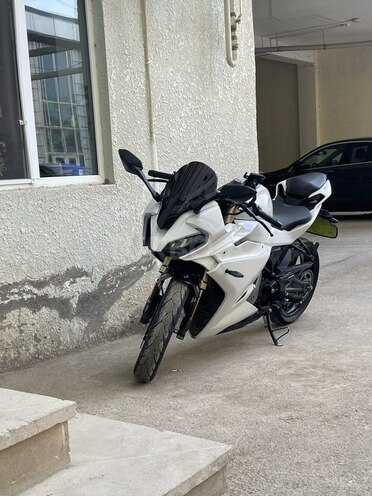 CFMOTO 250 SR 2024, 11,000 km - 0.3 l - Bakı