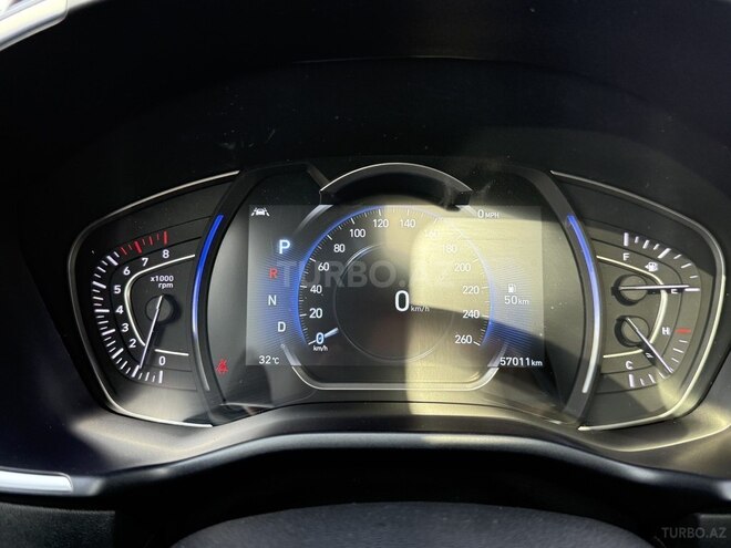 Hyundai Santa Fe 2018, 57,000 km - 2.0 l - Bakı