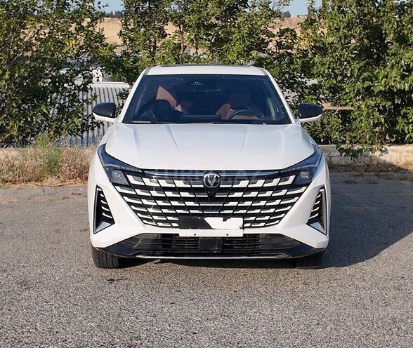 Changan  2024, 31,200 km - 1.5 l - Bakı