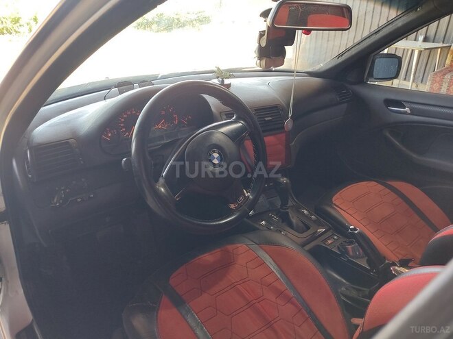 BMW 318 2002, 300,000 km - 2.0 l - Tovuz