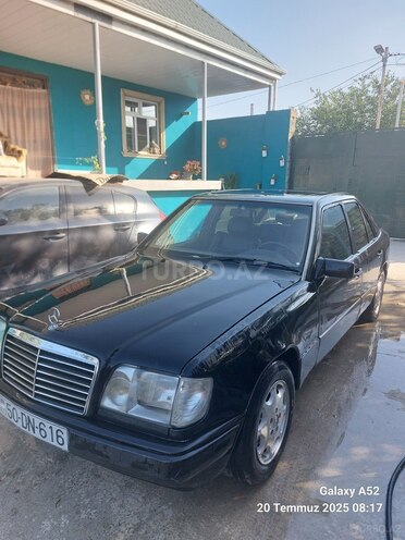 Mercedes E 220 1994, 397,650 km - 2.2 l - Mingəçevir
