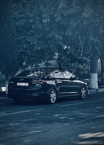 Hyundai Elantra 2018, 170,000 km - 2.0 л - Bakı