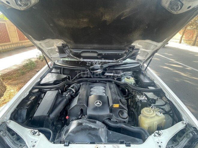 Mercedes E 280 1997, 298,608 km - 2.8 l - Goranboy