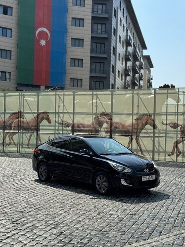 Hyundai Accent 2018, 71,950 km - 1.4 л - Bakı