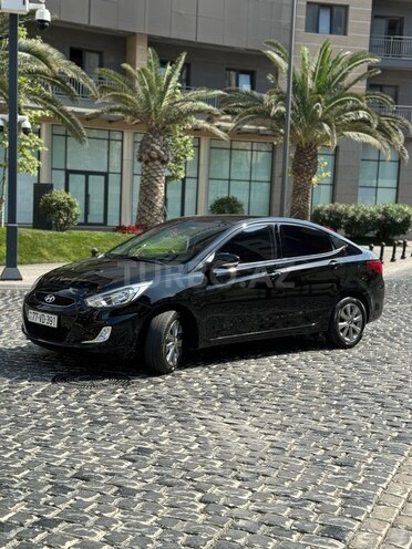 Hyundai Accent 2018, 71,950 km - 1.4 л - Bakı