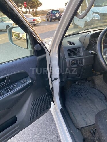 Mitsubishi Pajero io 2000, 285,321 km - 2.0 л - Bakı
