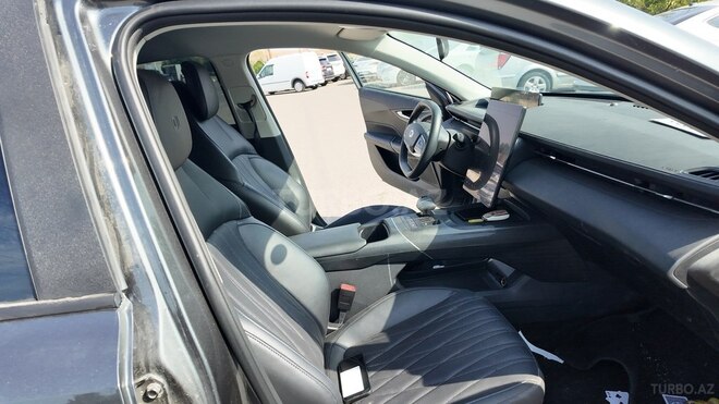 Changan Qiyuan A05 2023, 31,700 km - 1.5 l - Bakı