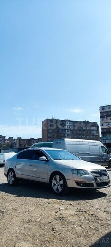 Volkswagen Passat 2009, 310,000 km - 2.0 l - Bakı