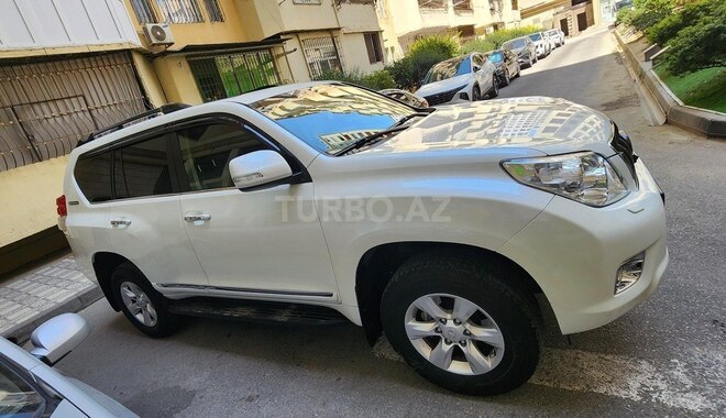 Toyota Land Cruiser Prado 2012, 214,000 km - 2.7 л - Bakı