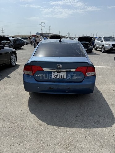 Honda Civic 2009, 350,000 km - 1.3 л - Bakı