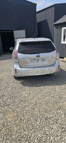 Toyota Prius 2015, 350,000 km - 1.8 л - Bakı