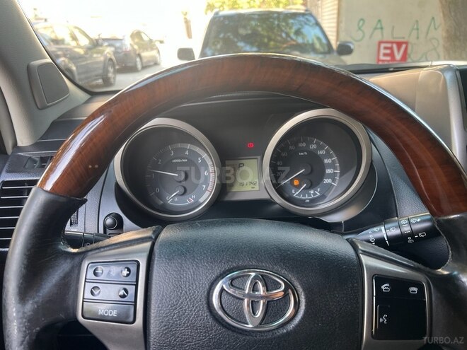 Toyota Land Cruiser Prado 2010, 190,000 km - 2.7 л - Bakı