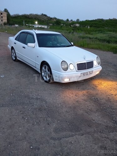 Mercedes E 220 d 1999, 543,133 km - 2.2 l - Füzuli