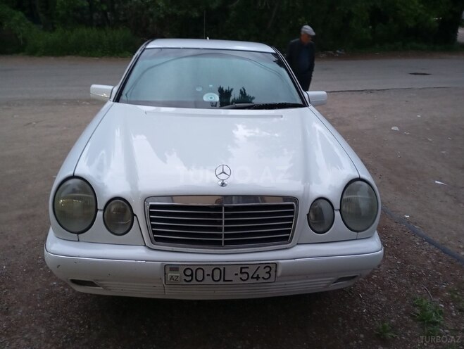 Mercedes E 220 d 1999, 543,133 km - 2.2 l - Füzuli