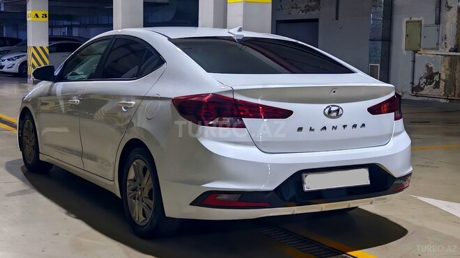 Hyundai Elantra 2019, 89,000 km - 2.0 l - Bakı