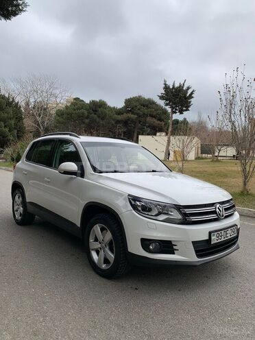Volkswagen Tiguan 2012, 180,000 km - 2.0 l - Bakı