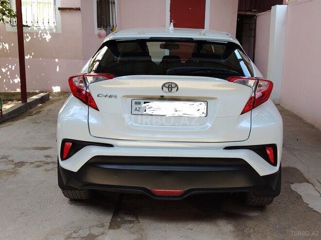 Toyota C-HR 2018, 124,563 km - 2.0 l - Bakı