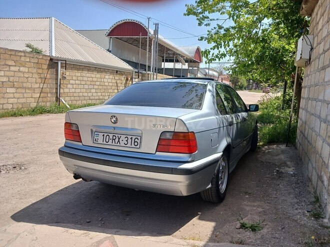 BMW 316 1994, 330,000 km - 1.6 l - Tovuz