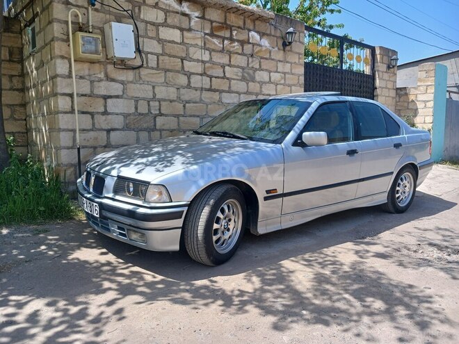 BMW 316 1994, 330,000 km - 1.6 l - Tovuz