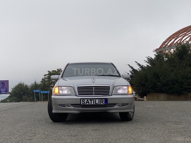 Mercedes C 240 1997, 350,000 km - 2.4 l - Quba