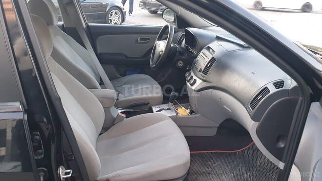 Hyundai Elantra 2009, 290,000 km - 2.0 l - Bakı