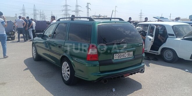 Opel Vectra 1997, 350,000 km - 2.0 l - Bakı