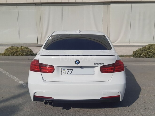 BMW 328 2014, 111,000 km - 2.0 l - Bakı