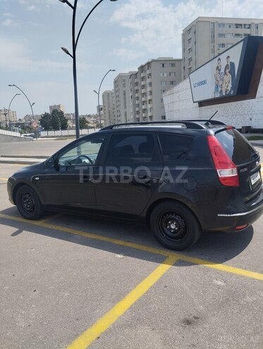 Hyundai i30 2009, 242,000 km - 1.6 l - Bakı