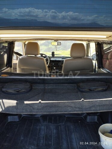 LADA (VAZ) Niva 1997, 175,000 km - 1.7 л - Yardımlı