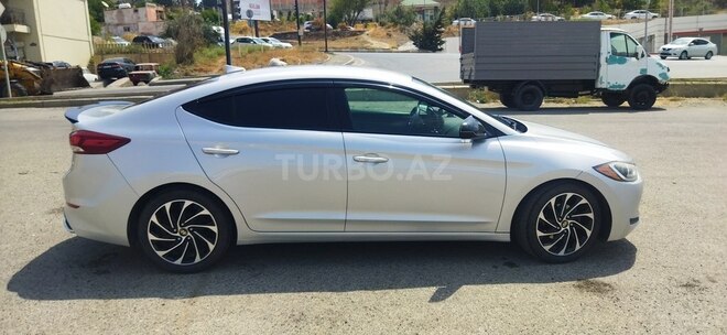 Hyundai Elantra 2017, 185,771 km - 2.0 l - Bakı